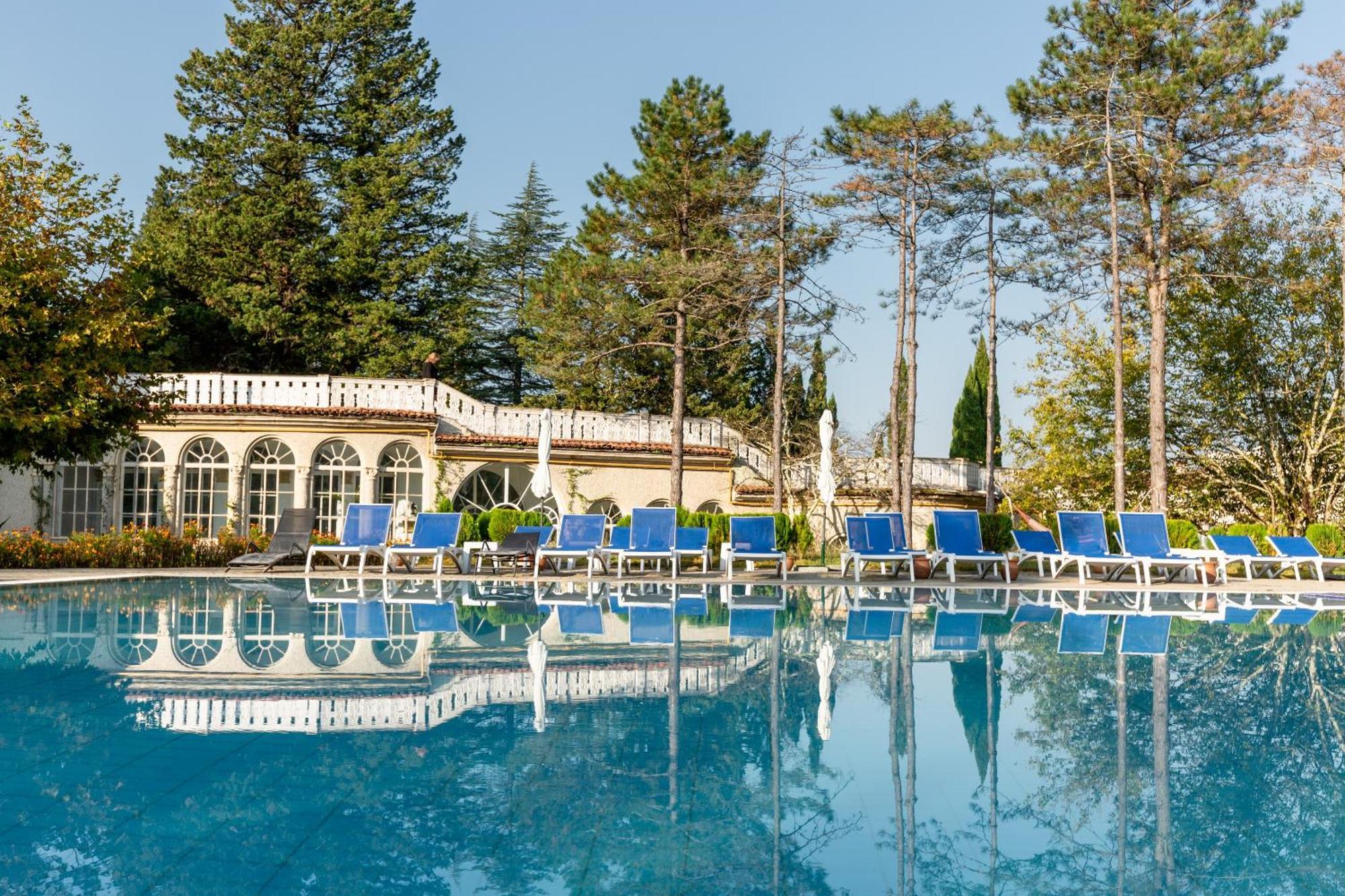 Legends Tskaltubo Spa Resort Exterior foto